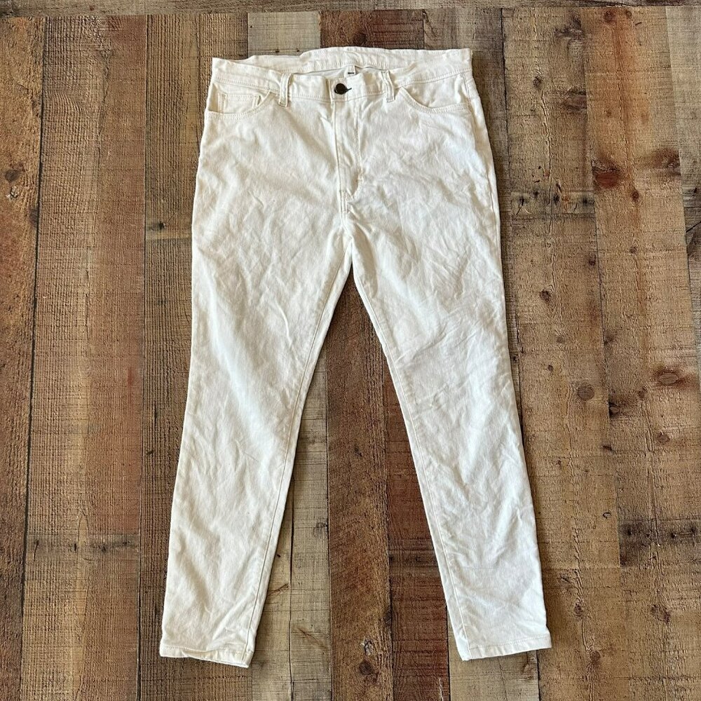 Blue delta womens size 34” cream skinny mid rise denim jeans